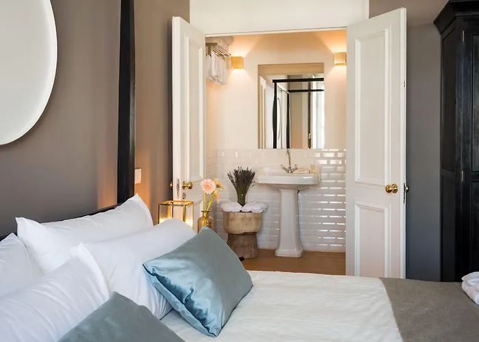 Le Consulat 4* Lizbona