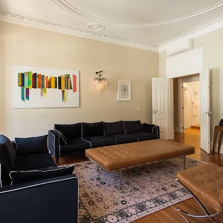 Le Consulat 4* Лісабон