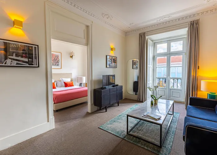 Отель Le Consulat 4*