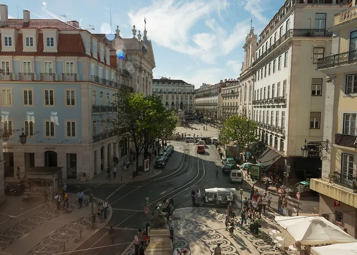 Le Consulat 4* Лиссабон