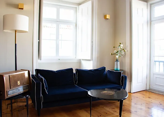 Le Consulat Hotel 4*