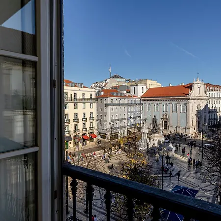 Le Consulat Szálloda 4*